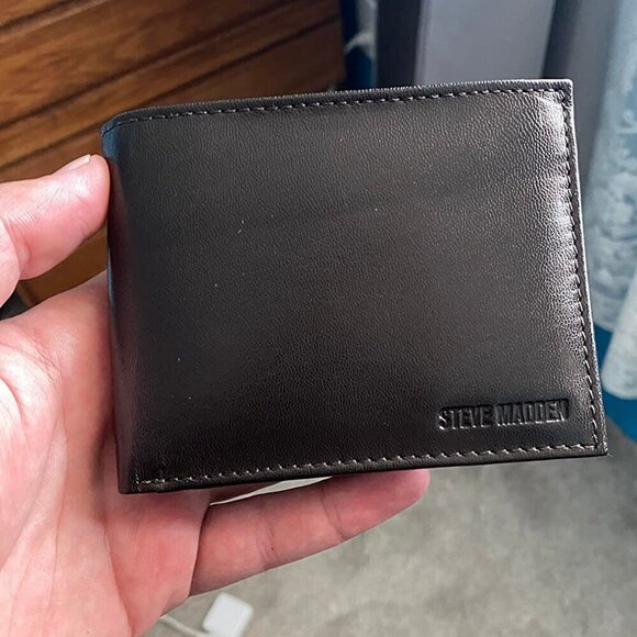 ⚡Steve Madden Men's Slim Leather Wallet with Extra Capacity Attached Flip Pocket - Picture 1 of 10